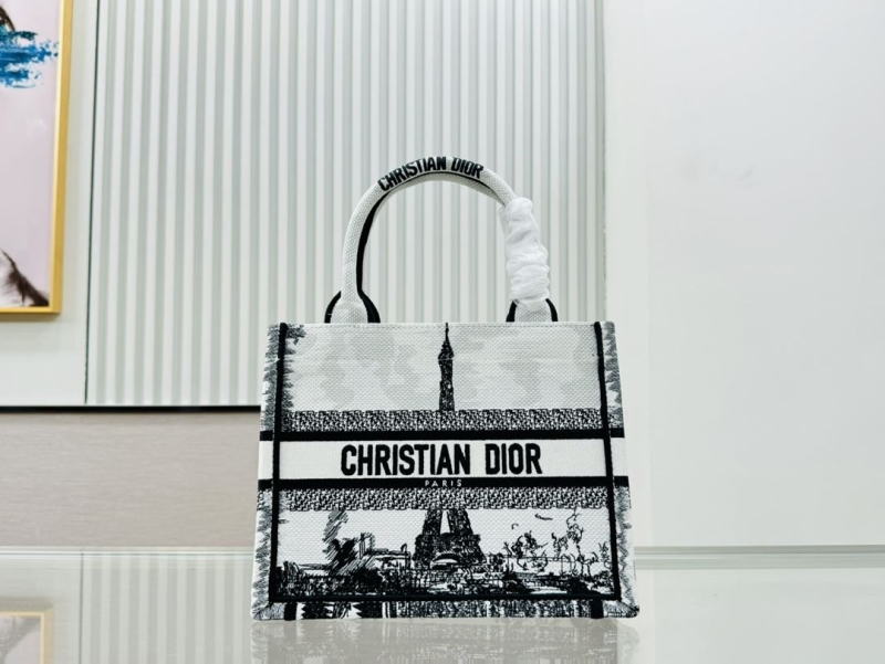 Dior Shopping Bags